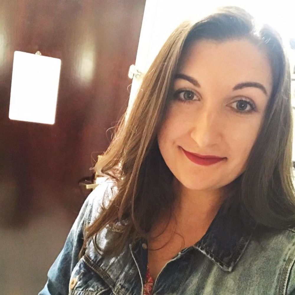 Meet your Posher, Cassie